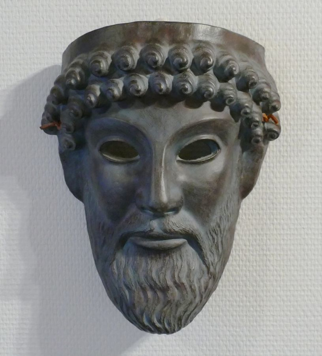 Kreikkalainen TERRACOTTA -naamio