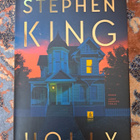 Stephen King: Holly - pikkukuva 1