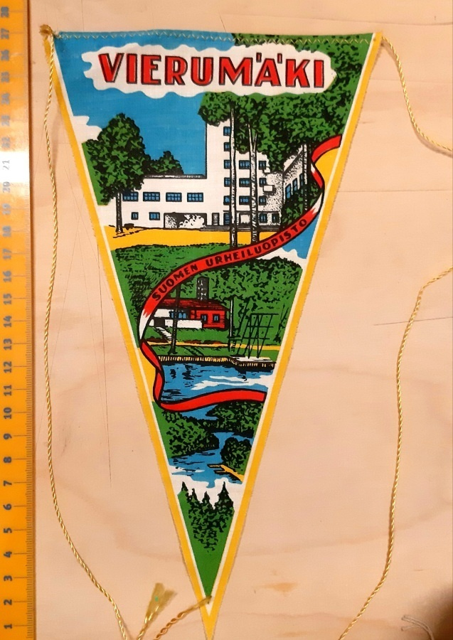 Vierumäki vintage matkamuisto viiri
