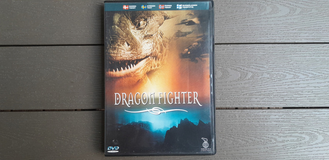DVD: Dragon Fighter (Dean Cain, Kristine Byers 2002)