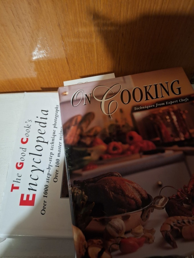 On cooking, techniques... The cood cook's Encyclopedia