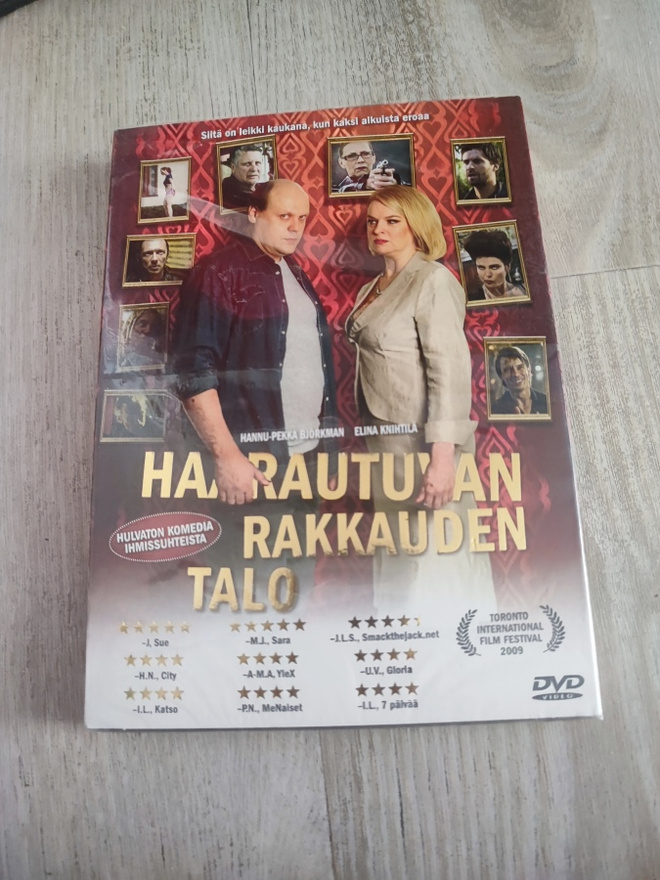 Haarautuvan rakkauden talo UUSI