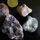 Mineraali kivi erilaisia puoli jalokiviä? - pikkukuva 1