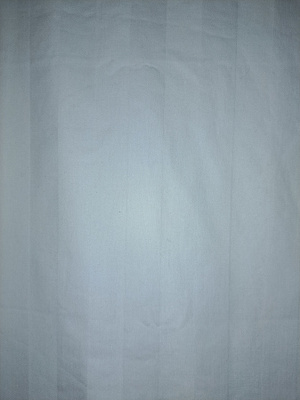 Valkoinen pystyraita sisustuskangas  140x140cm