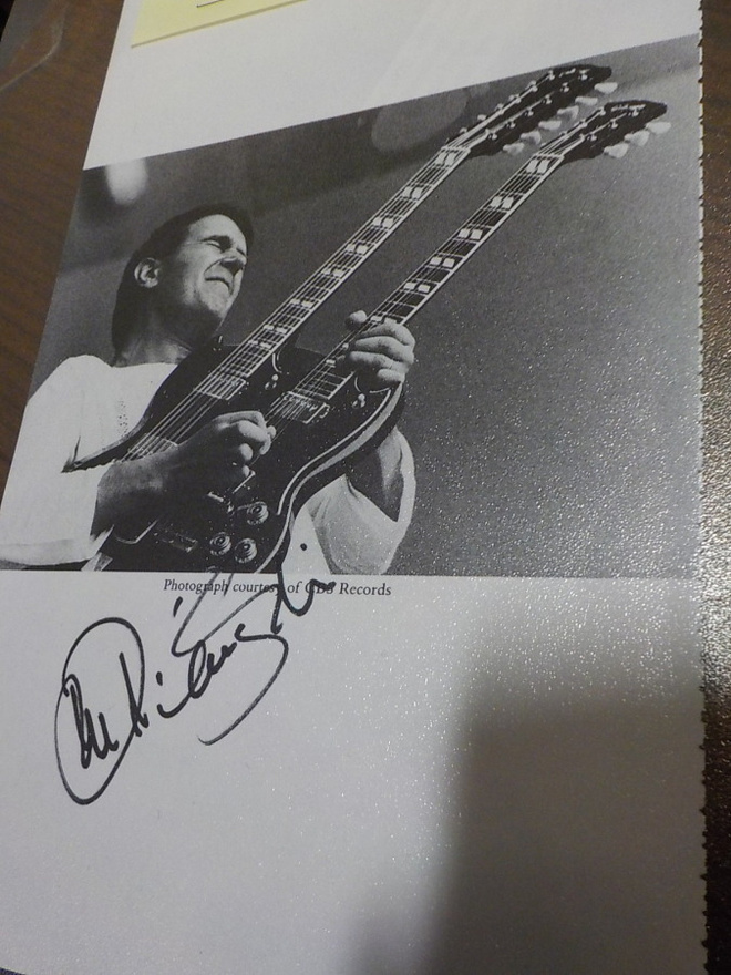 JOHN MCLAUGHLIN NIMMARI KUVASSA