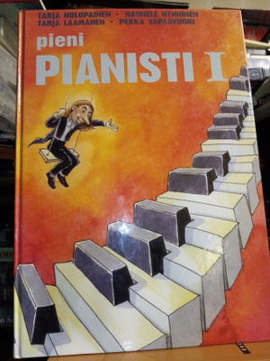Holopainen - Hynninen :  PIENI PIANISTI I ( SIS POSTIKULU)