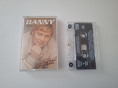 DANNY ( ARMI ) - VIELÄ SÄ SYLEILET MUA c-kasetti