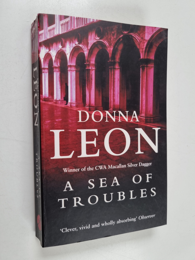 Donna Leon : A sea of troubles