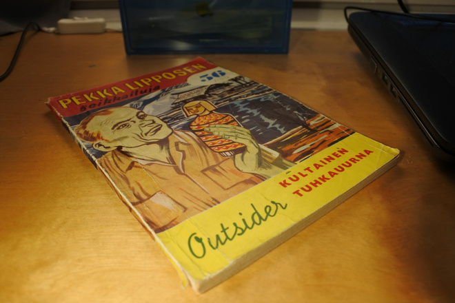 Outsider: Pekka Lipposen seikkailuja 56, pokkari