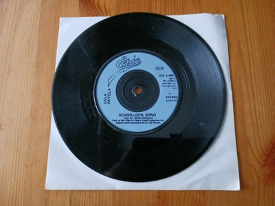 Lola Payola – Schoolgirl Song 7" -81 Synth-pop, Minimal, Di