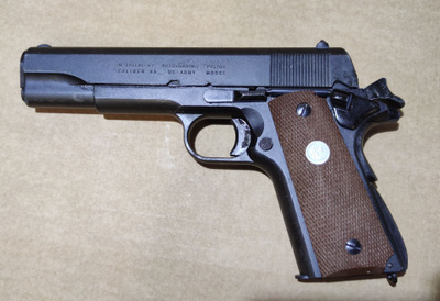 Colt M1911 1970-luku Replika.