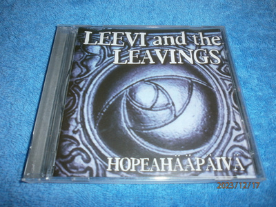 LEEVI AND THE LEAVINGS :  HOPEAHÄÄPÄIVÄ    -    CD