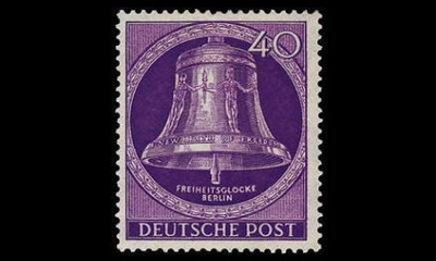 Berlin 105 ** Vapaudenkello 40 Pf (1953)