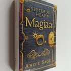 Angie Sage : Magiaa - pikkukuva 1