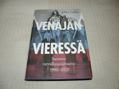 Jukka Tarkka Venäjän vieressä -sid