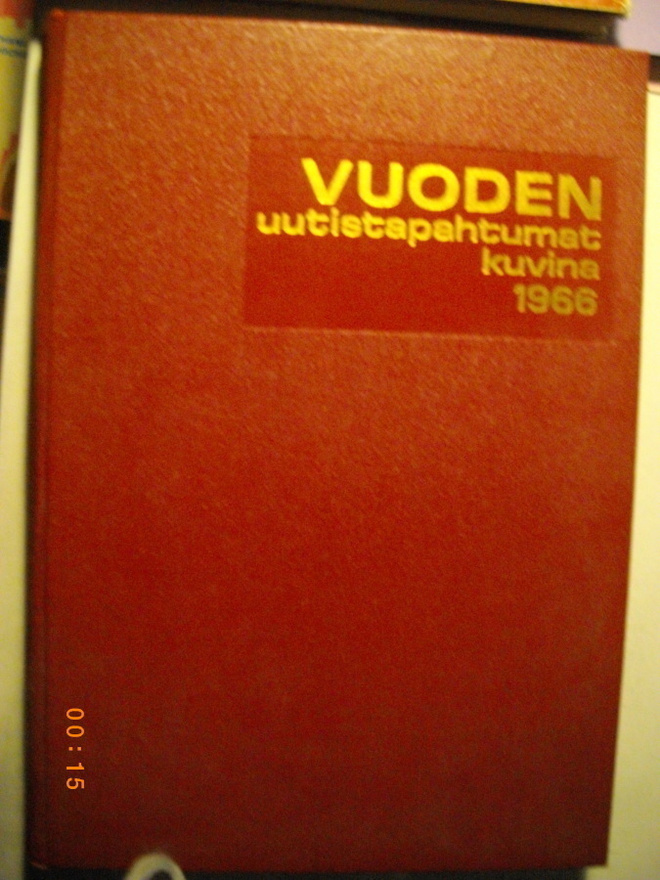 Vuoden uutistapahtumat kuvina 1966. (8.11)