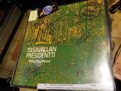 TASAVALLAN PRESIDENTTI - MILKY WAY MOSES LP 4:LLÄ NIMMARILLA