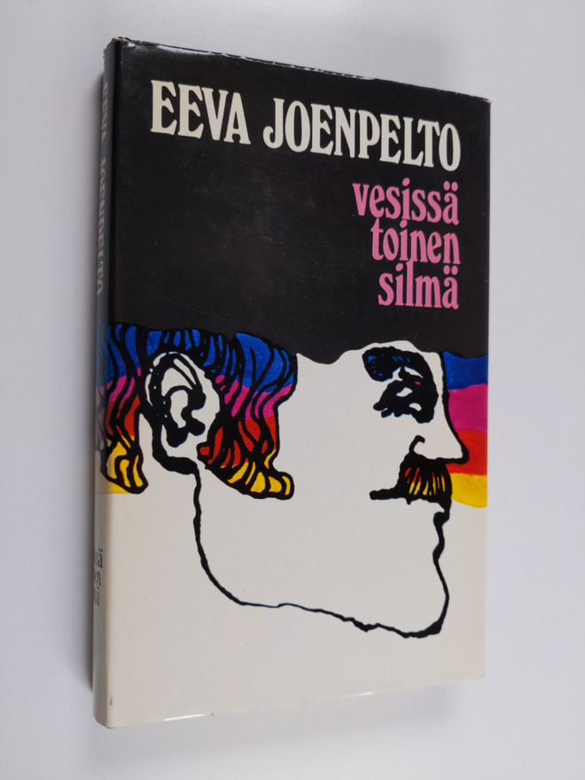 Eeva Joenpelto : Vesissä toinen silmä