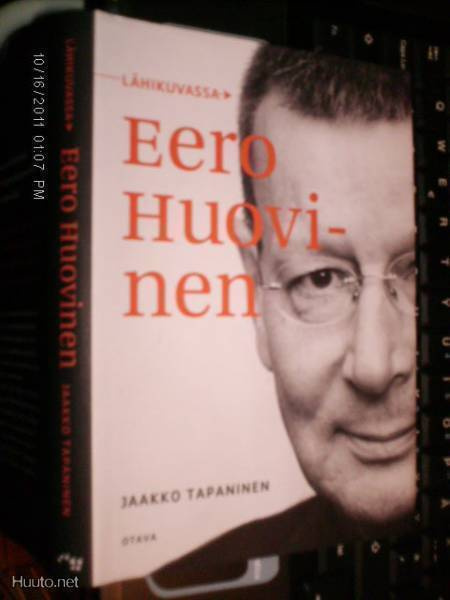 Tapaninen LÄHIKUVASSA EERO HUOVINEN ( 1 p. 2010 ) Sis.pk