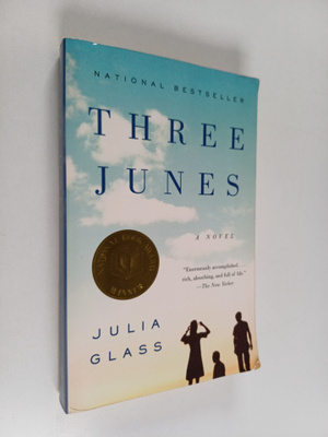 Julia Glass : Three Junes
