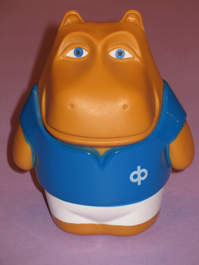 OSUUSPANKKI: HENRI HIPPO -SÄÄSTÖLIPAS
