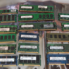 Sekalainen kokoelma erilaisia muistikampoja DIMM SODIMM - pikkukuva 1