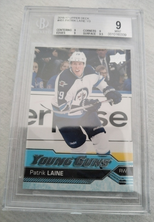 2016-17 Upper Deck Young Guns Patrik Laine #451 RC BGA 9