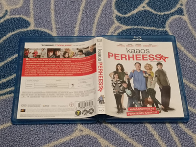 Kaaos Perheessä Blu Ray