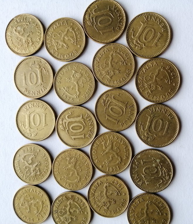10 penniä 1963-1982 alpr yht 20 kpl erilaisia.