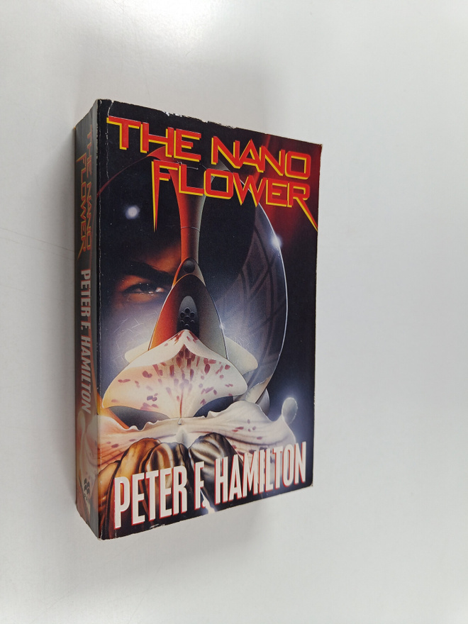 Peter F. Hamilton : The nano flower