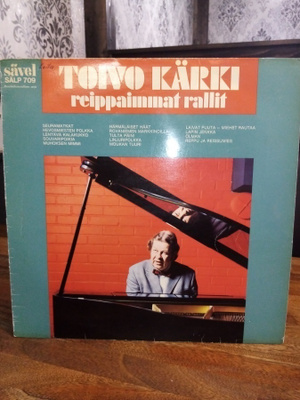 LP Kärki :  Reippaimmat rallit ( SIS POSTIKULU)