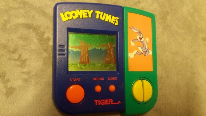 Looney Tunes Tiger Käsikonsoli