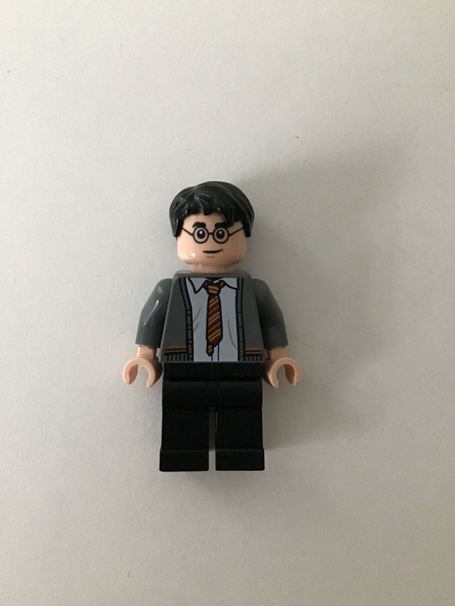 Lego minifiguuri - Harry Potter, Gryffindor Cardigan Sweater