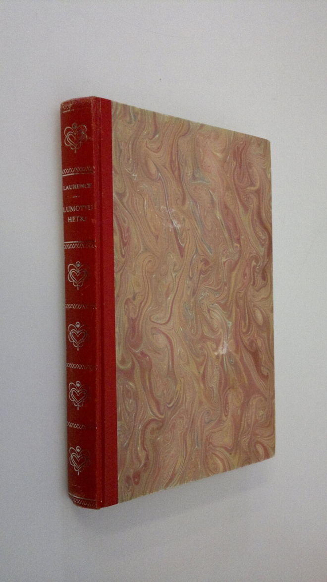 Celia Laurence : Lumottu hetki