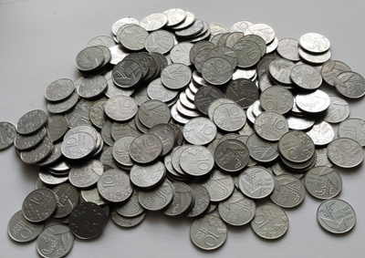 10 penniä v. 1990, 200 kpl, circ