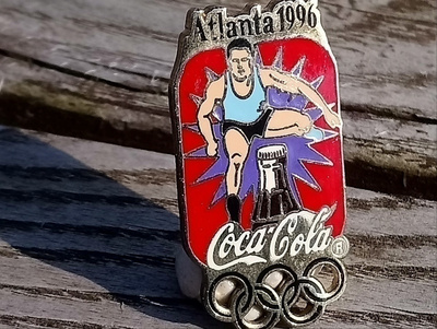 Atlanta -1996 Pinssi, Kookas. Halkaisija - 33mm. Hyväkuntoin