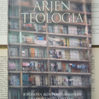 Kari Latvus - Arjen teologia (sid.) - pikkukuva 1