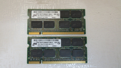 Micron 4GB (2x2GB) PC2-6400S DDR2 SODIMM