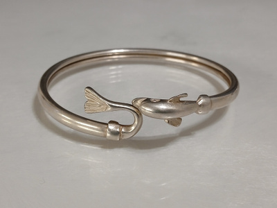 Upea Vintage Hopea, delfiini, rannerengas, rannekoru 925