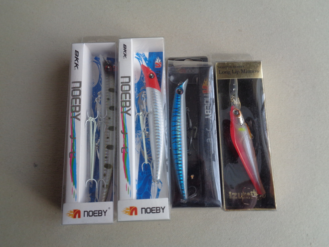UISTIMET 3 KPL NOEBY+1 KPL LONG LIP MINNOW