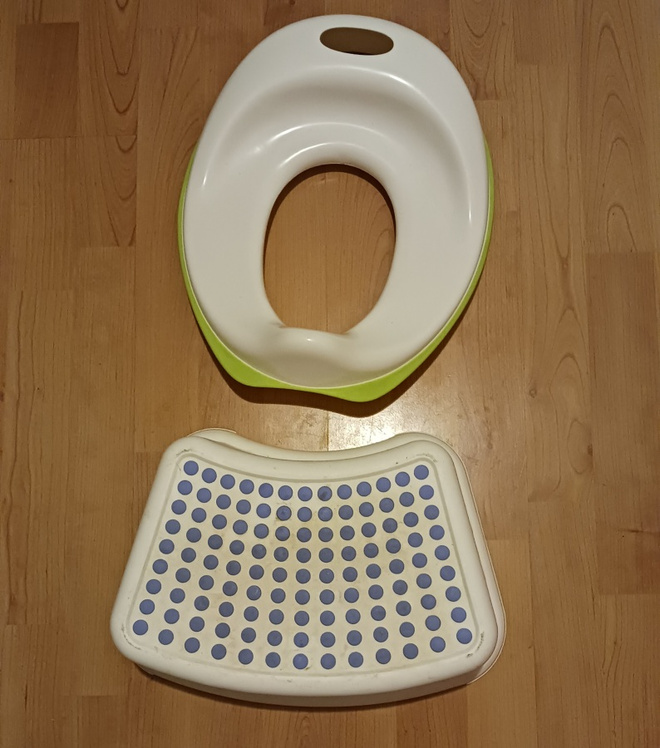 Potette Potette Plus lasten potta istuin ja jalkatuki