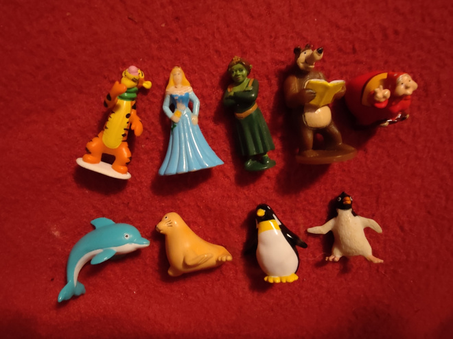 Disney ym pääsiäismunayllätyksiä