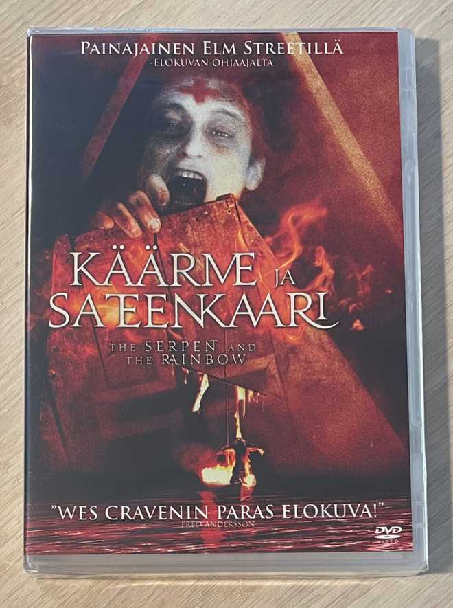 Wes Craven: KÄÄRME JA SATEENKAARI (1988) Bill Pullman (UUSI)