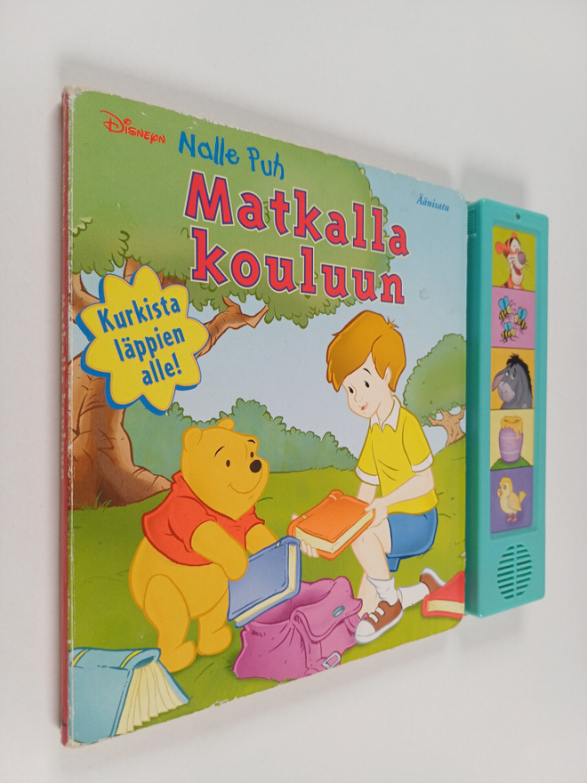Charles Hofer : Matkalla kouluun