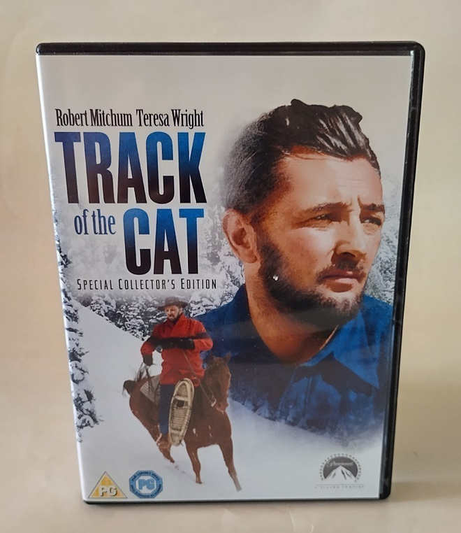 TRACK OF THE CAT