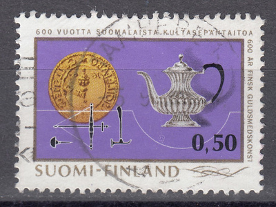 1971 Lape 696 600 vuotta suomalaista kultasepäntaitoa