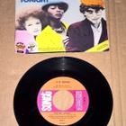 D.D.SOUND LOVE ME TONIGHT / HOOTCHIE-COOTCHIE 7" SINGLE - pikkukuva 1