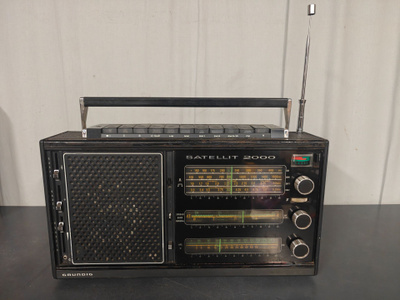 Grundig Satellite 2000