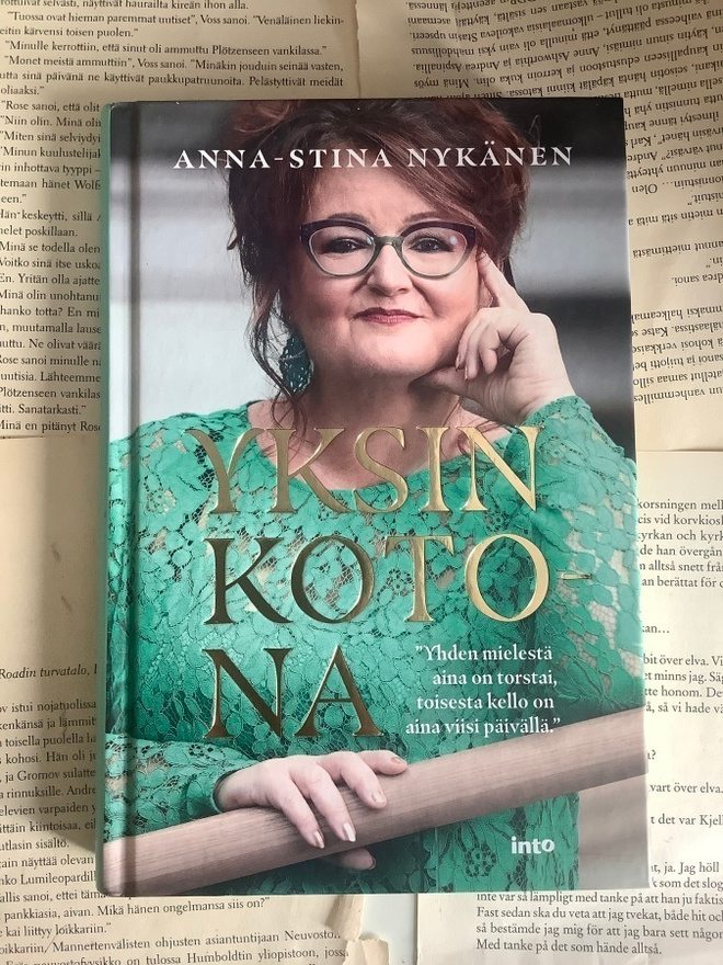 Anna-Stina Nykänen - Yksin kotona (sid.)