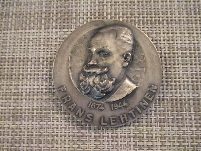 Frans Lehtinen 1874-1944 mitali  /L .Lehmussaari.